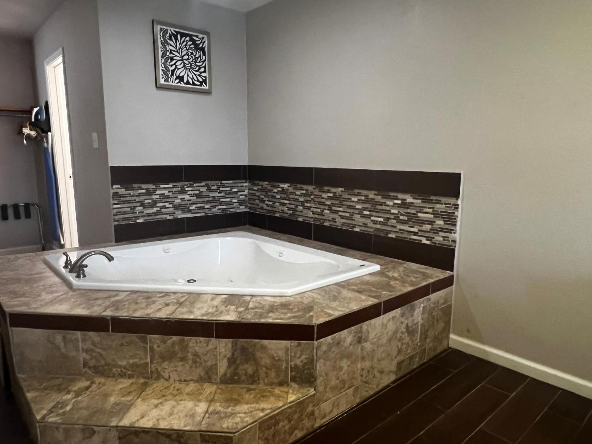 Baymont By Wyndham Port Arthur - Groves Area Bagian luar foto
